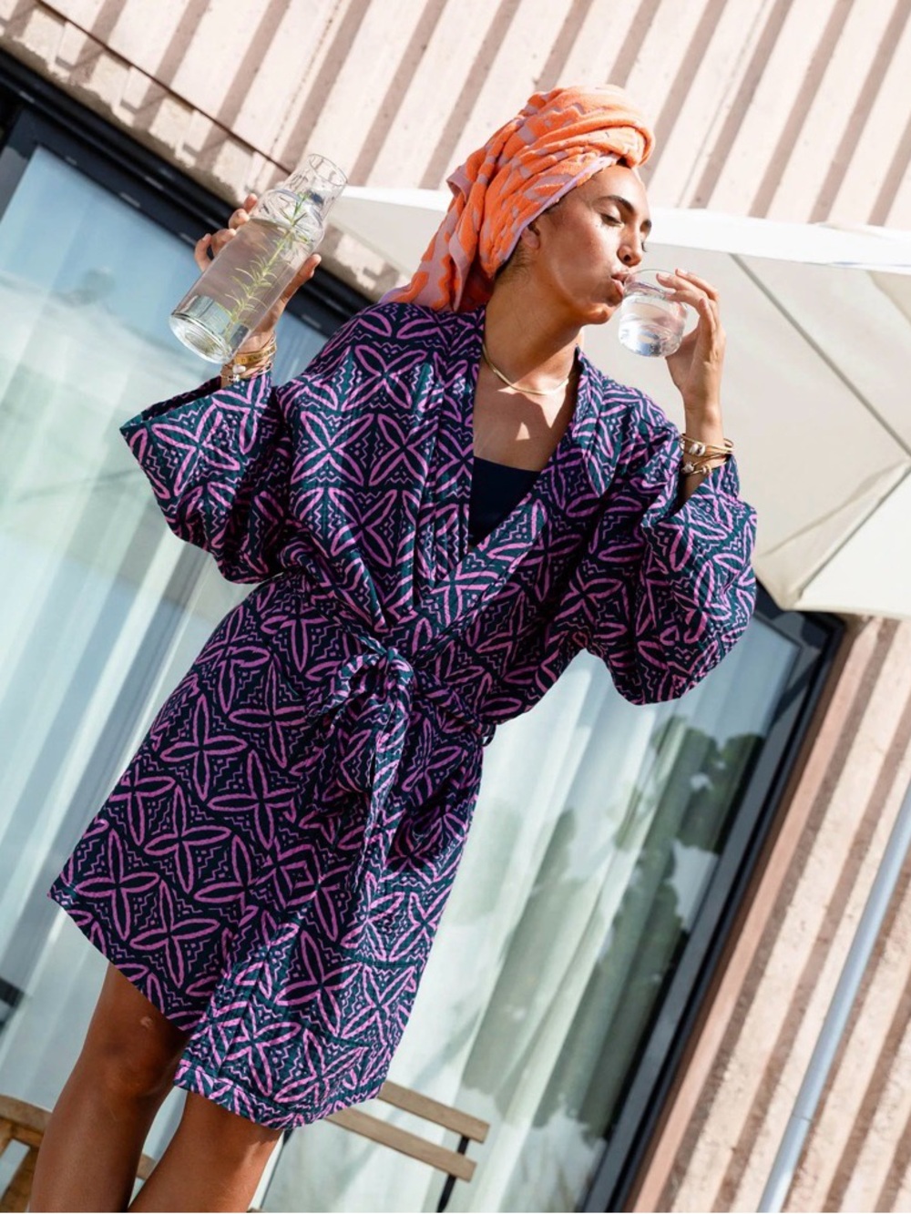 Unopened Robe ALOHA Collection - Picture 4 of 4